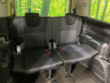 3列目シートはもちろん状態良好☆大人でもゆったりと座って頂けますので、大人数でのお出かけもラクラクです♪ご家族で、気の知れた仲間で、ドライブに行くのが楽しみですね♪