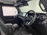 運転背Kシートになります。