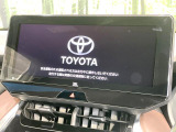 【12.3インチワイドナビ】高級感とインパクトのある大型ワイドナビを装備。各種オーディオ操作はもちろん、横長ワイド画面でのマップ2分割表示など、利便性も高いナビです♪