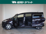 両側パワースライドドア付きだから、狭い駐車スペースなどでの 乗り降りラクラク!小さなお子さまのいるご家庭には嬉しい装備。