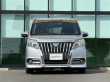 店舗にて現車の確認もいただけますので、お電話で在庫のご確認の上是非ご来店くださいませ。
