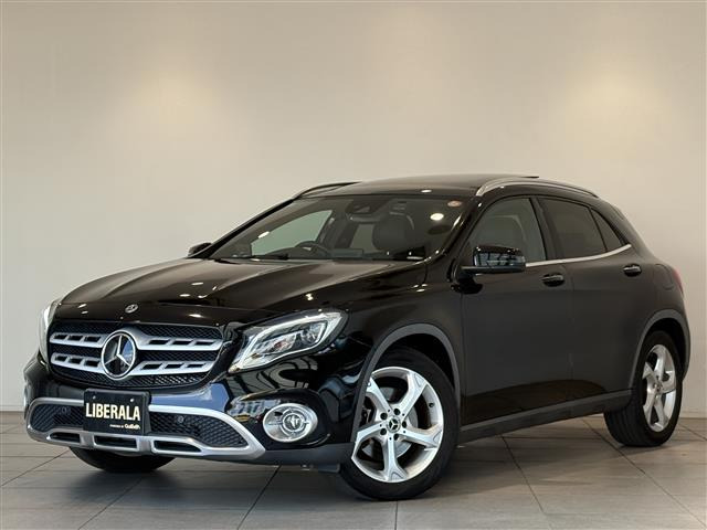 GLAクラス GLA220 4マチック 4WD 4マチック 本革シート 修復歴無し