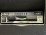 【ETC】高速道路の料金所をストレスなく通過!話題のスポットやサービスエリアに多い「スマートIC」利用時は必須のアイテムです。当店でセットアップを実施、ご納車当日からすぐにご利用いただけます!