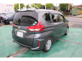 自社整備工場にてHonda車に精通したメカニックが徹底した納車整備を実施し、消耗した部品等は交換し記録簿に記載しますので安心してご使用いただけます。もちろん追加料金は頂きません◎
