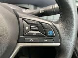 ハンドルにはプロパイロットスイッチが装着されています。高速道路などアクセルを踏んだままでの走行の時、手元のスイッチ操作でアクセルを踏まなくても速度を保つことができます。