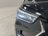 LEDヘッドライトとADB(アダプティブドライビングビーム)付で、夜間走行時の安心感が違います!