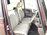フィット感のあるシート。しっかりと支えてくれるので、長時間の運転を快適にサポートしてくれます。