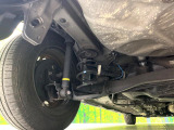 お車を安心してお乗りいただく為には、足回りの定期点検が欠かせません。サービスサポート(有償保証)では無料点検もご提供しており、安心のカーライフをお過ごしいただけるサポート体制が整っています。