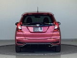 現車を確認できる方へ販売いたします。当社サービススタッフにて純正部品を使い点検整備を実施し、その後、ご納車させていただきますのでご安心してご利用いただけます。