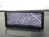 マツダコネクトの8.8インチワイドセンターディスプレイです。『Android Auto』『Apple CarPlay』や独自のコネクテッドサービスに対応したインターフェイスシステムです。