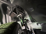 お車を安心してお乗りいただく為には、足回りの定期点検が欠かせません。サービスサポート(有償保証)では無料点検もご提供しており、安心のカーライフをお過ごしいただけるサポート体制が整っています。