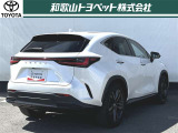 リフレッシュクリーニング「爽・快・車」施工!和歌ル山トヨペットの専門のスタッフが、独自の技術で一台一台丁寧に、内外装の清掃や除菌抗菌。下廻りやエンジンルームなど普段見えないところもキレイに仕上げます!
