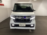 一目見てホンダ車だとわかるカッコいいフロントマスクです!