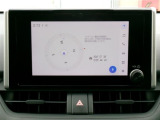 DCM(専用通信機)を装備したコネクティッドナビです。なおT-Connect契約により、令和10年12月まで無償でのご利用が可能です。詳しくは営業スタッフにお問い合わせください。