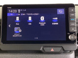AVメニューはご覧の通り、様々なコンテンツに対応、ドライブを楽しく演出できます。詳しくはスタッフへお尋ねください。