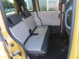 当社の展示車両は全社クリーニング済み!徹底したルームクリーニングを行っておりますので、安心して気持ちよくお乗りいただけます。エンジンルームも洗浄済みです!