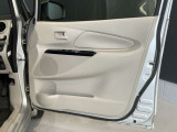 運転席ドアの内張☆パワーウィンドウです♪