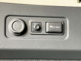 ラゲッジルームに100V AC電源(1500W)付き!キャンプや万一の災害時には非常用電源としても活用できます!
