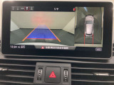 バックカメラと前後のバンパーセンサーで駐車時も安心です。