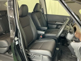 当車両は、次のお客様に気持ちよくお乗りいただくため、専門スタッフによる【徹底シートクリーニング】を施工済みです!