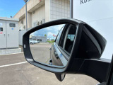 後方も確認しやすく、サイドアシスト機能も付いています。