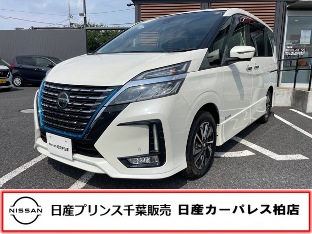 セレナ 1.2 e-POWER ハイウェイスターV 