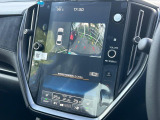 【マルチテレインモニター】車のフロントやサイドのカメラ画像を同時にモニター表示することで、悪路や狭い道を走行時でも周囲の状況確認ができ安心!本格SUVにうれしい装備です♪
