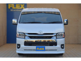 【新型9型ハイエース/ダークプライムⅡワイドディーゼル2WD入庫!!】内外装FLEXカスタム施工済み!