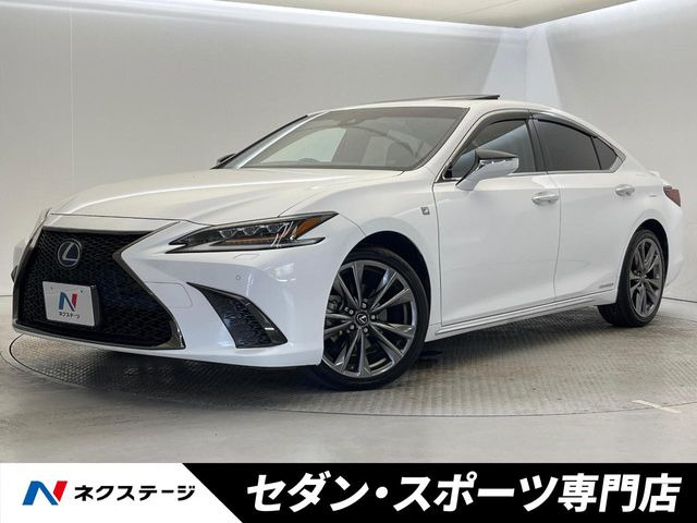ES 300h Fスポーツ 