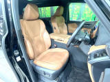 運転席シート廻りは使用感も少なく、良好な状態となっています。丁寧に使われていたことがよくわかりますね。