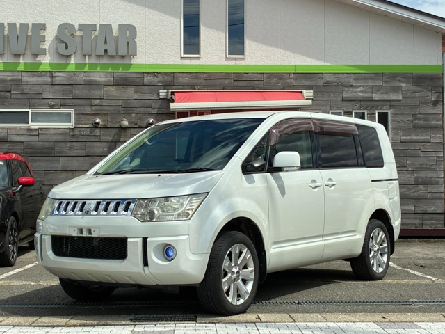 デリカD:5 2.4 G ナビパッケージ 4WD 