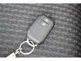いまや必須のスマートキーも装備!施錠、解錠、エンジンスタートも身につけているだけで可能です!