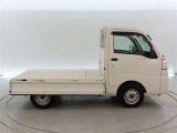 トヨタカローラ千葉は、県内新車販売50店舗(整備工場付き)・中古車販売9店舗でカーライフをサポートいたします。