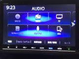 フルセグTV搭載。CD/DVD再生、Bluetoothオーディオに対応でお気に入りの音楽をお楽しみいただけます。