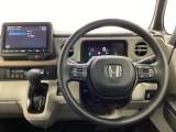 【Honda SENSING】いつもの道で、高速道路などで、安心・快適な運転を支援します。先進の安全運転機能システム搭載。