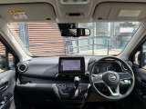 運転席周りの視界もよくハンドルも軽い取り回しなのですごく運転がしやすい車です。