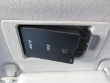 ETC車載器搭載です。スマートICも増えてきており、必須装備といって良い便利装備です。