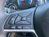 ■ステアリングスイッチ■ハンドル手元でオーディオの操作が簡単に出来ます。運転中でもナビまで手を伸ばさずに操作が出来て安心です。