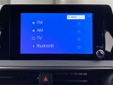 ブルートゥースに接続することにより、スマホに入ったお気に入りの音楽を車内で楽しむことができます♪あると本当に便利な機能になっています!