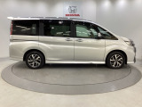 購入後も自社指定整備工場完備でお客様の愛車をしっかりサポート致します!御納車時には安全かつ安心してお乗り頂けるようホンダ専門知識を持つ整備スタッフが点検・整備・装備も説明をしてお渡ししております。