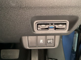 ビルトインタイプの【ETC】で見た目もスッキリ。高速道路の利用にとても便利です。