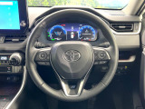 【ステアリングスイッチ】運転中、前方から目線をそらすことなく、オーディオ等の操作が可能な便利機能!安心&快適なドライブを演出してくれます♪