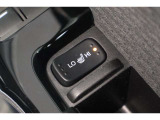 シートヒーター装備付き車!!座席に埋め込まれた電熱線によりシートを暖めることが出来る装備で、温められたシートは、寒い冬には最適です!!