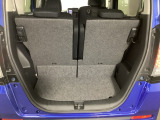 荷室は日常使いにちょうど良いサイズです。