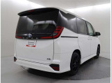 リヤ5面はプライバシーガラス☆強い日差しや車外の視線から室内を守ってくれます。