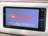 【新品ナビ付き】人気の地デジ付き新品ナビを特別に取り付けました♪使いやすいナビで目的地までしっかり案内してくれます。オーディオ機能も充実しており、お車の運転がさらに楽しくなります!!