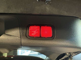 ゆったりとしたトランクルームでございます。たくさんのお荷物の車載が可能でございます。
