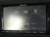 フルセグTV視聴やCD・DVD再生はもちろん、Bluetooth通信機能など多機能でとっても使いやすいです♪