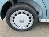 安全安心な走行のために、納車前には小さなクルマを知り尽くしたエキスパートが基本性能に関わる機能や状態を徹底的に点検しています。