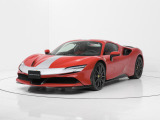 パワートレインは4.0L V8ツインターボエンジンに加え3基のモーターを搭載し、1000馬力(カタログ値)を発揮します。
